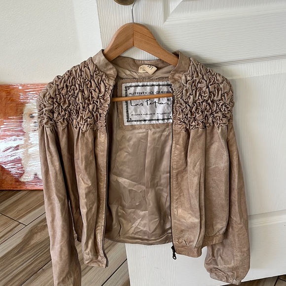 Pink metallic ruffled leather jacket - Picture 1 of 4